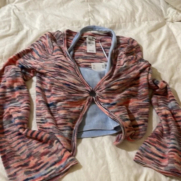 American eagle cropped top sweater   with blue Halter top Both NWT - Picture 6 of 6